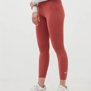 Nike Dri-Fit Size Small